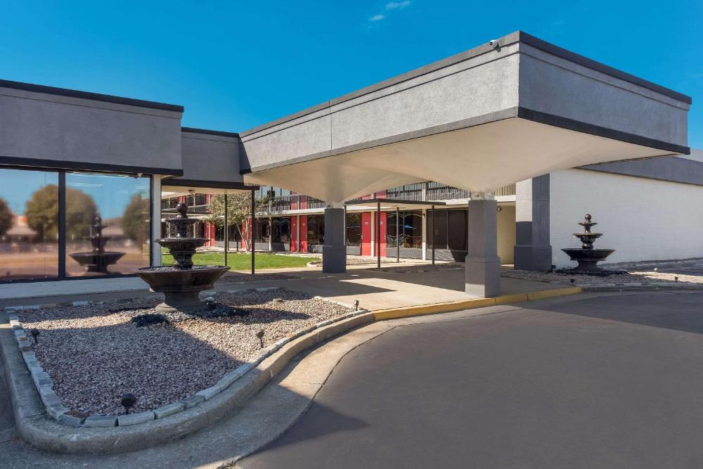 Econo Lodge Cave City